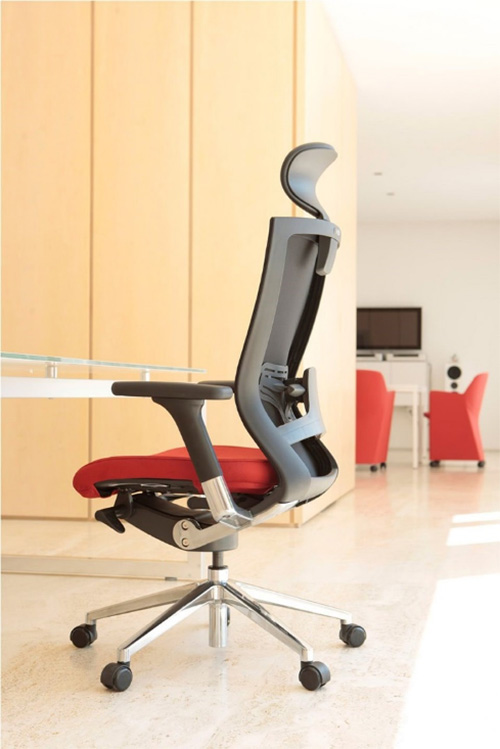 Chaise design et ergonomique