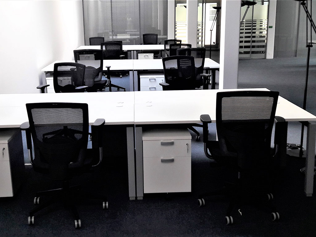 Mobilier pour salles de marchés et trading