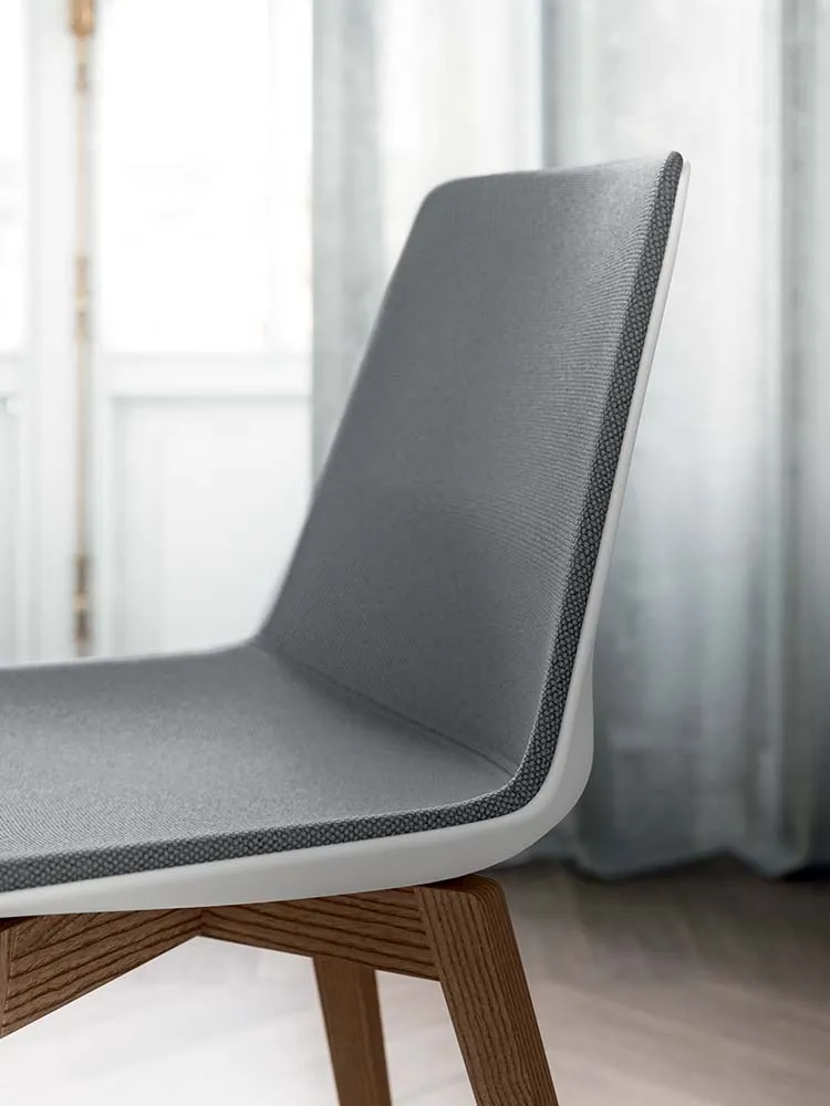 Chaise Clue – Image 2