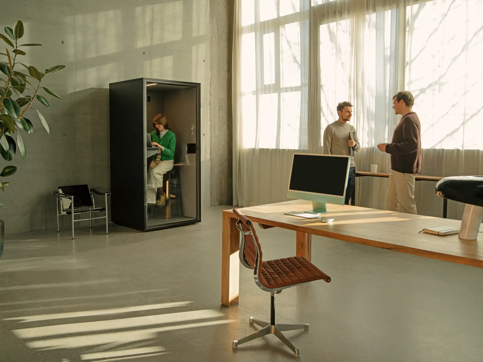 Focus – Image 3