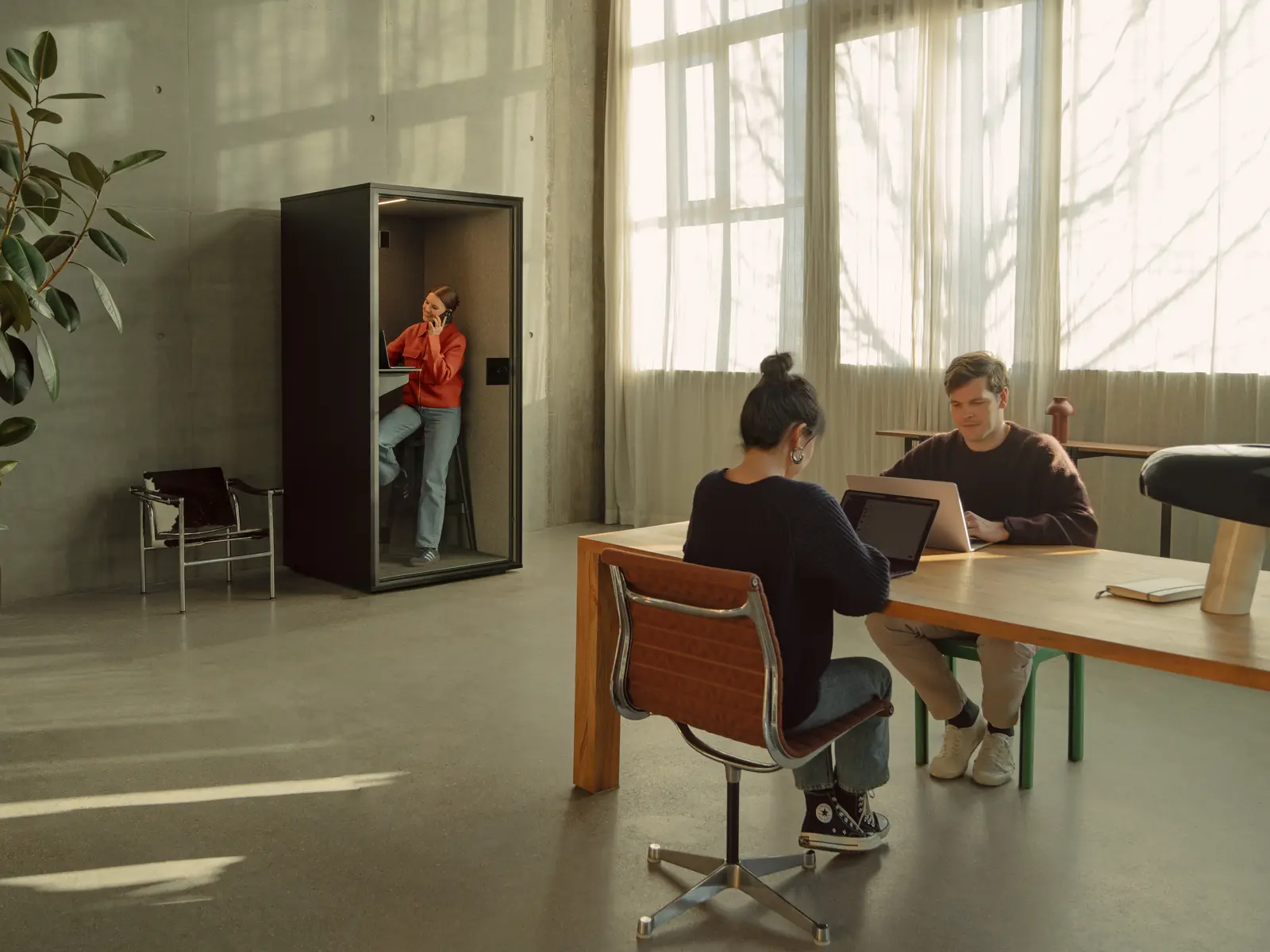 Focus – Image 4