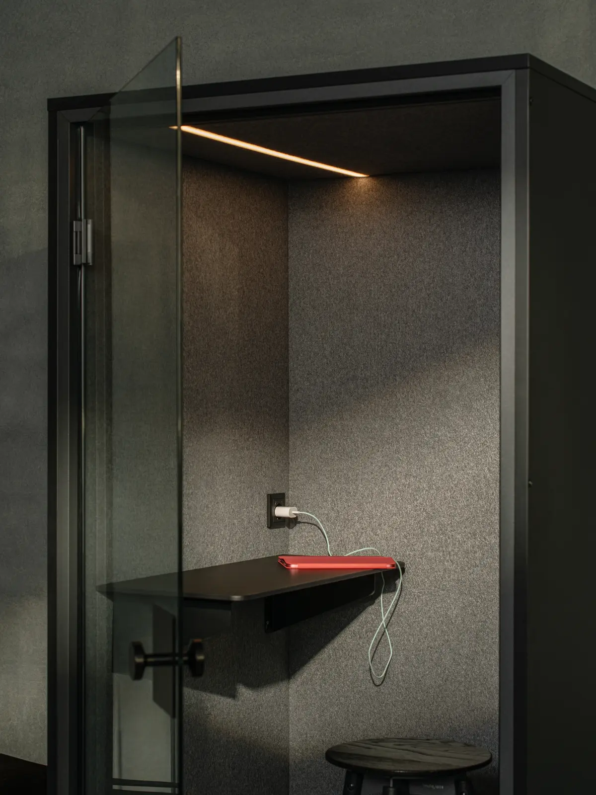 Focus – Image 7